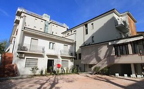 DEPENDANCE LONDRA Hotel Duca di Kent